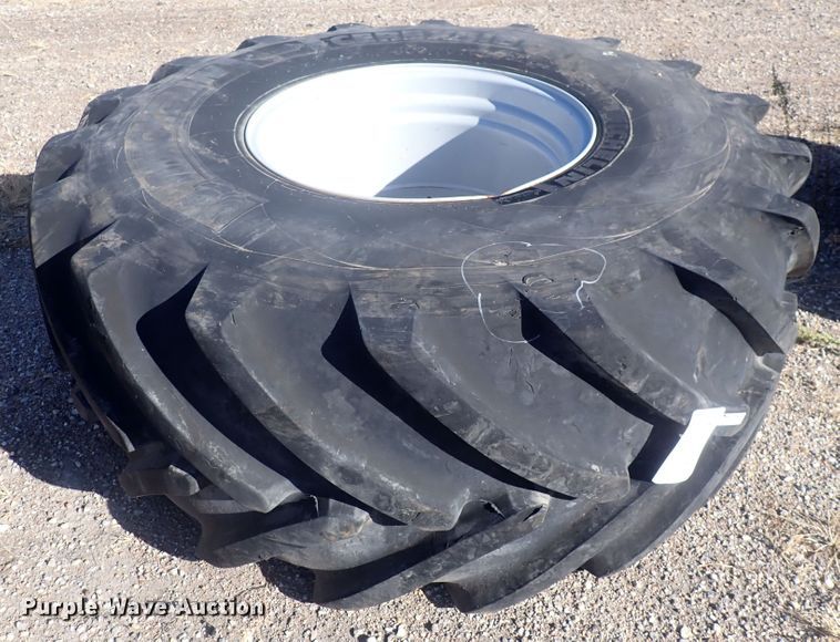Michelin 800/70R32 tire and wheel in Hesston, KS Item GD9279 sold