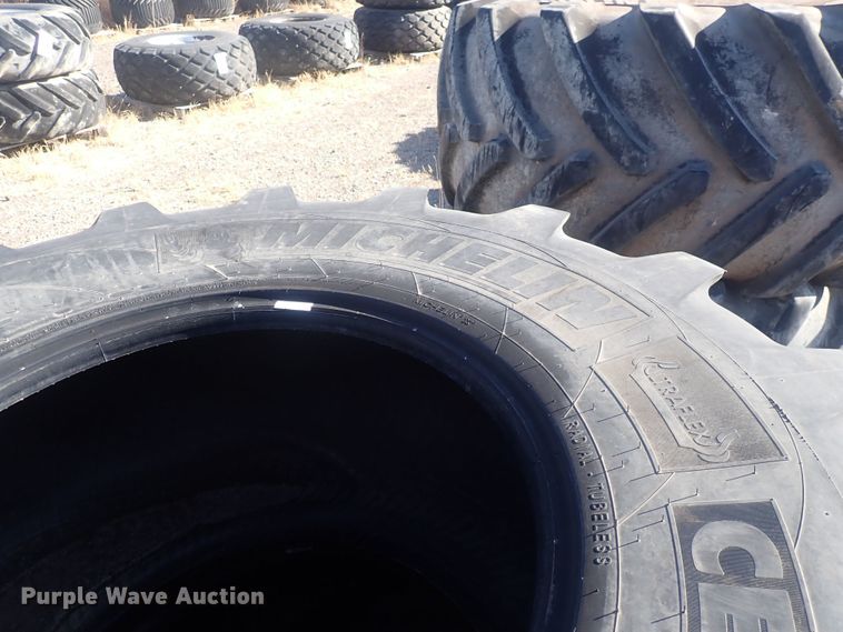 image for item GD9287 (2) Michelin 620/70R26 tires
