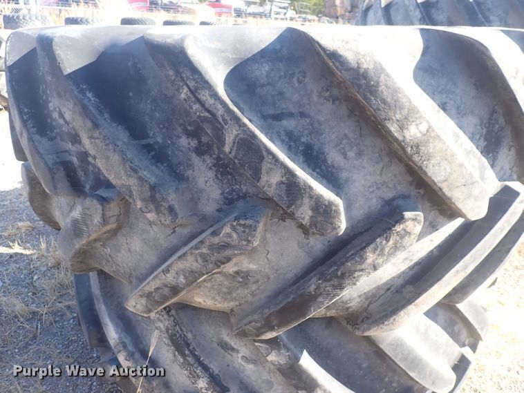 image for item GD9287 (2) Michelin 620/70R26 tires