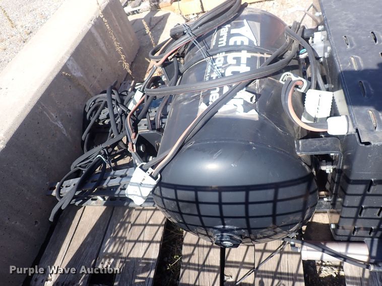 image for item GD9326 Yetter  air system