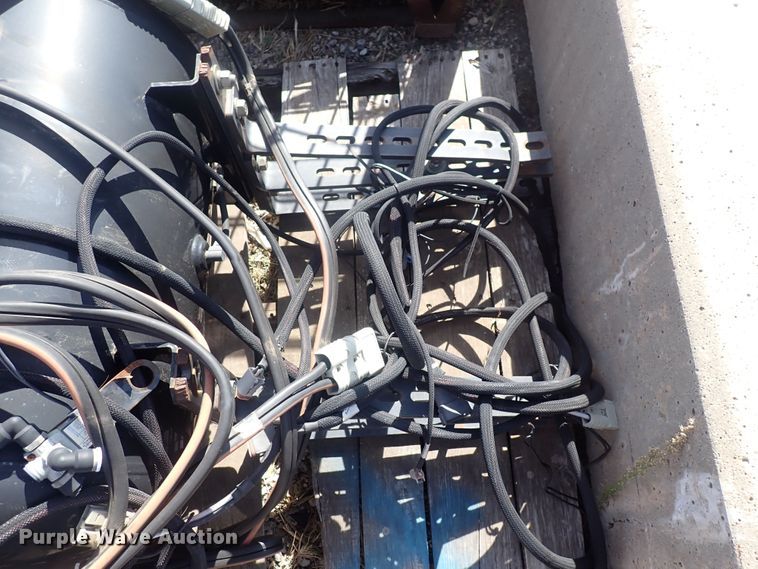 image for item GD9326 Yetter  air system