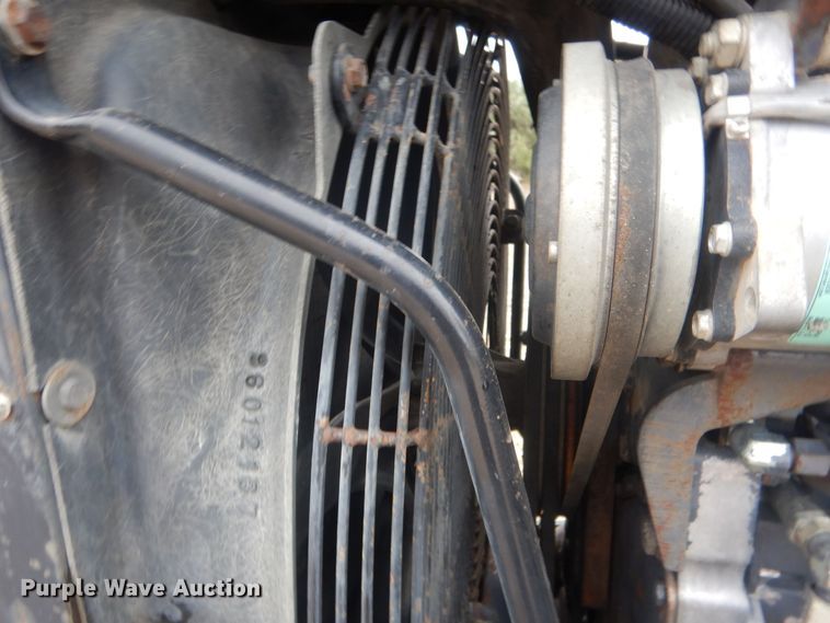 image for item HQ9526 1996 Caterpillar Challenger 55  tractor