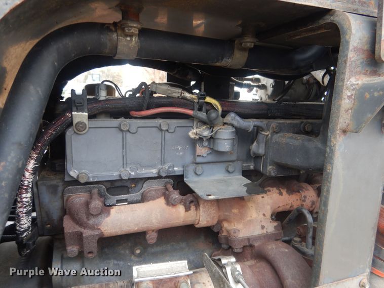 image for item HQ9526 1996 Caterpillar Challenger 55  tractor