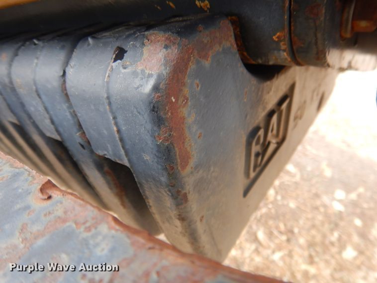 image for item HQ9526 1996 Caterpillar Challenger 55  tractor