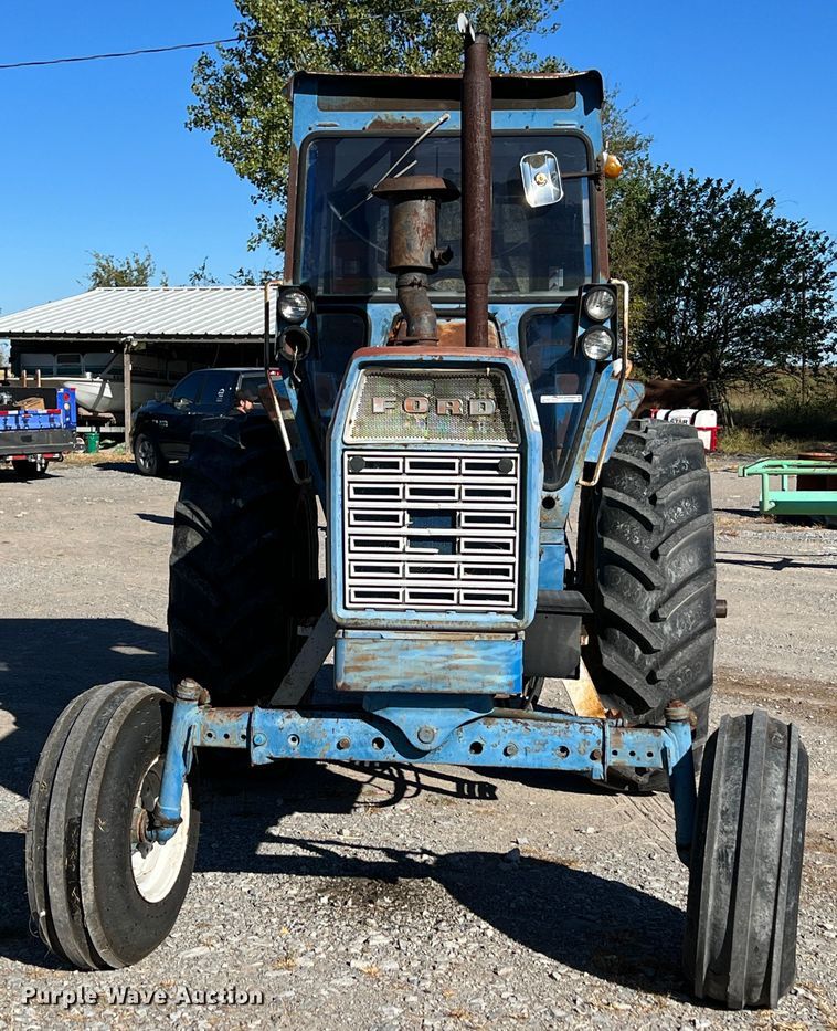 image for item HX9999 1976 Ford 9600  tractor