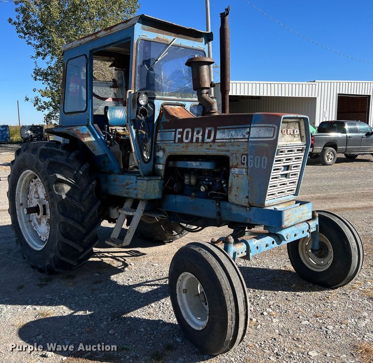 image for item HX9999 1976 Ford 9600  tractor