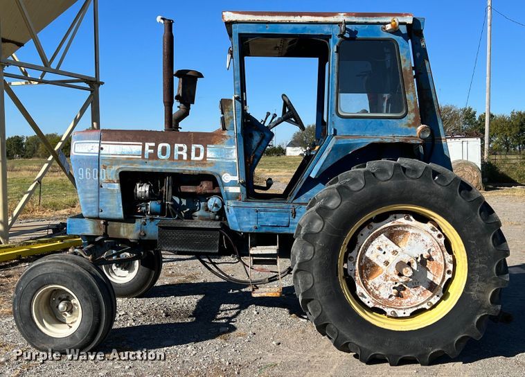 image for item HX9999 1976 Ford 9600  tractor