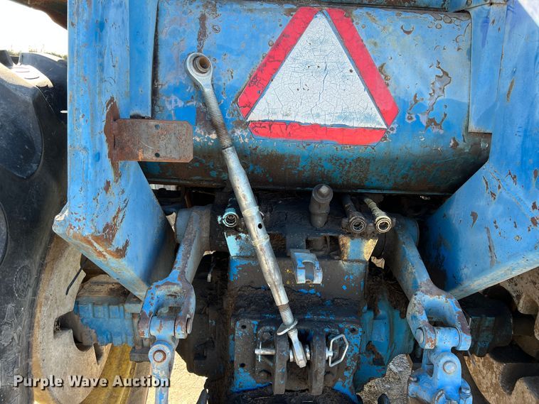 image for item HX9999 1976 Ford 9600  tractor