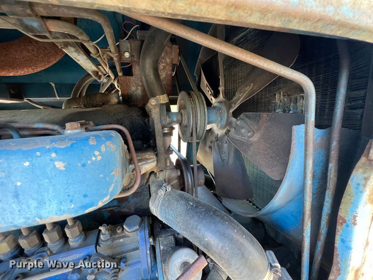 image for item HX9999 1976 Ford 9600  tractor