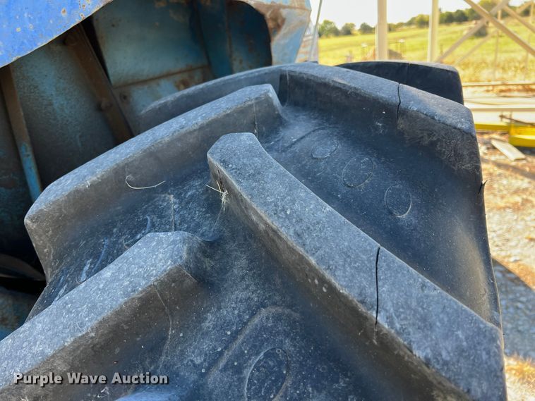 image for item HX9999 1976 Ford 9600  tractor