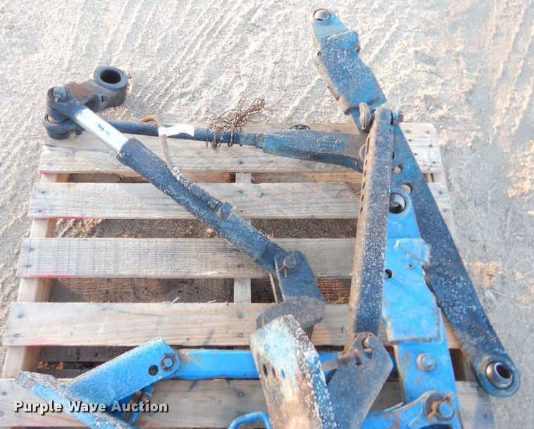 image for item IU9874 Three point hitch