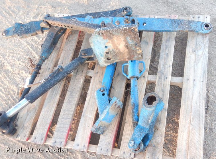 image for item IU9874 Three point hitch