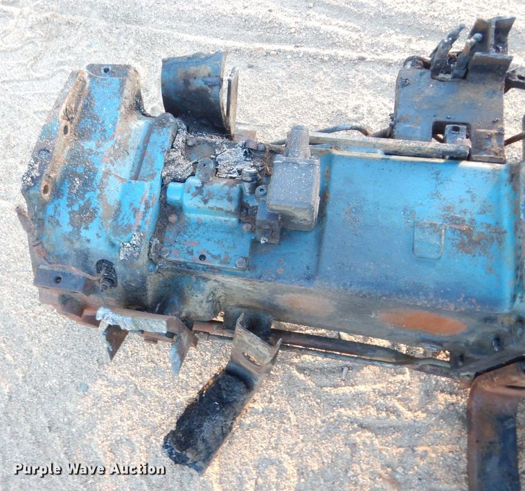 image for item IU9875 Ford  tractor parts