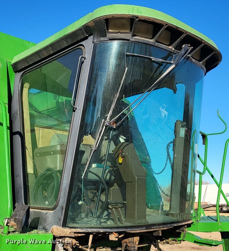 image for item IU9891 John Deere 9600  parts