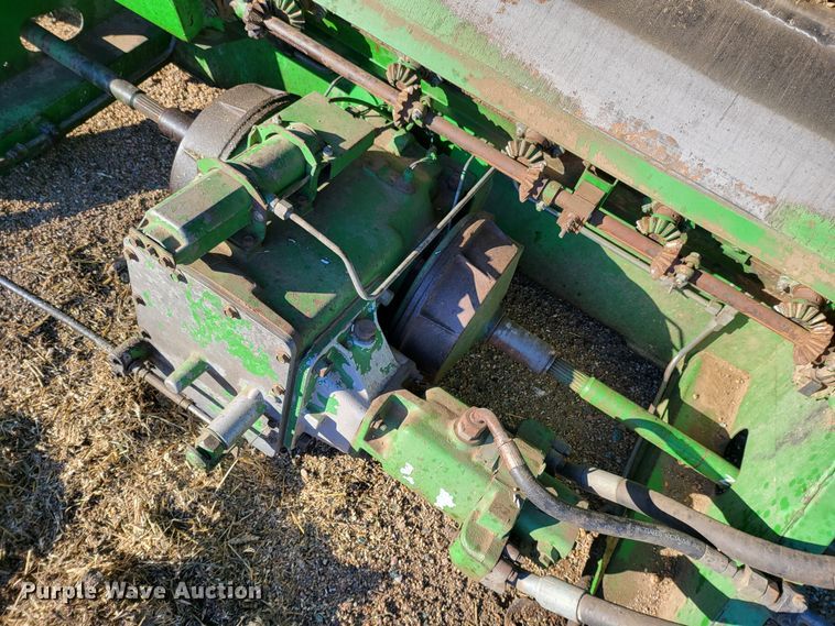 image for item IU9891 John Deere 9600  parts