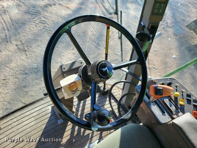 image for item IU9891 John Deere 9600  parts