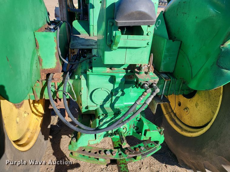image for item IU9893 John Deere 4010  tractor