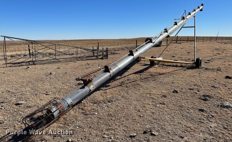 image for item JD9139 Hutchinson  auger