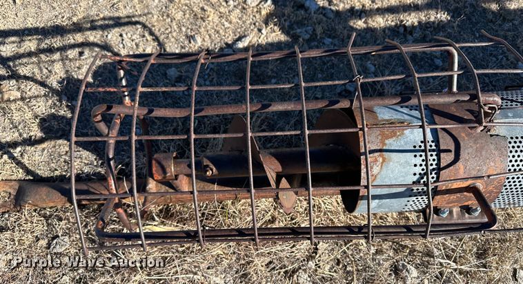 image for item JD9139 Hutchinson  auger