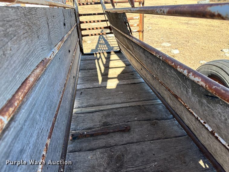 image for item JD9140 WW SRPAKI  livestock scale