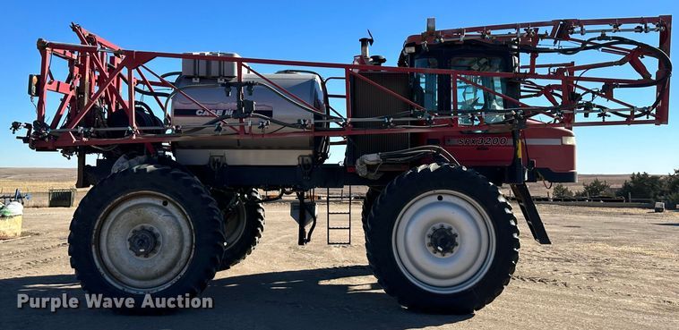 image for item JD9149 2003 Case IH Patriot SPX3200  sprayer
