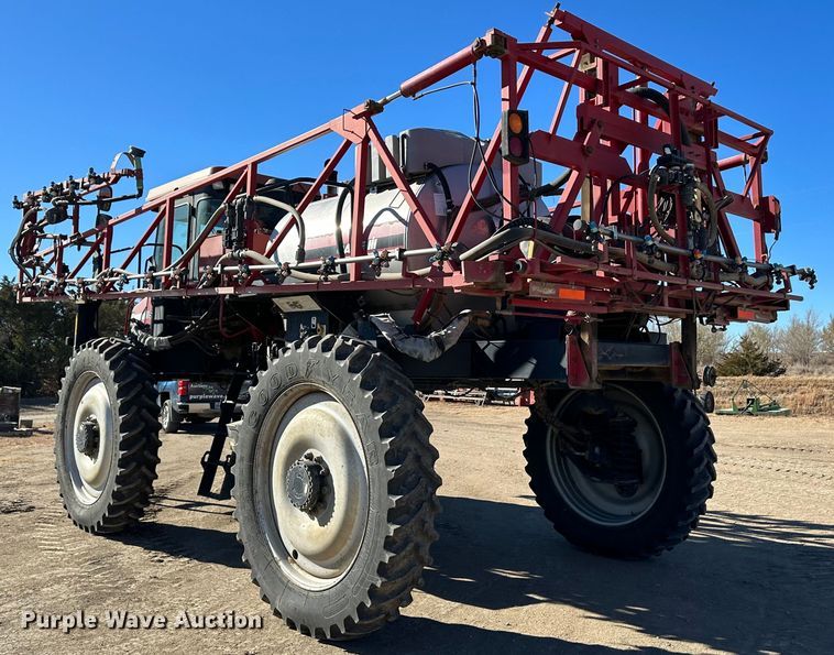 image for item JD9149 2003 Case IH Patriot SPX3200  sprayer