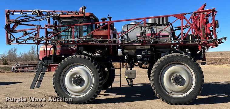 image for item JD9149 2003 Case IH Patriot SPX3200  sprayer