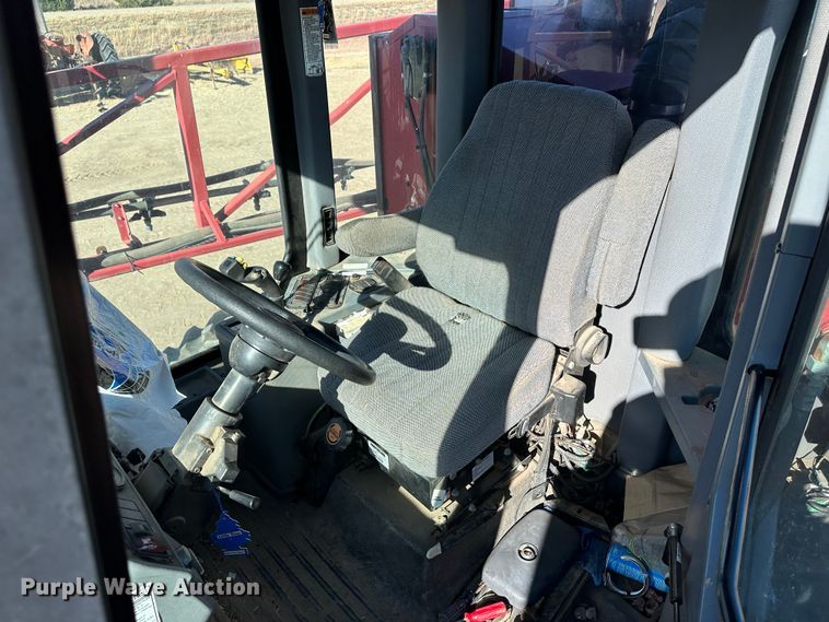 image for item JD9149 2003 Case IH Patriot SPX3200  sprayer