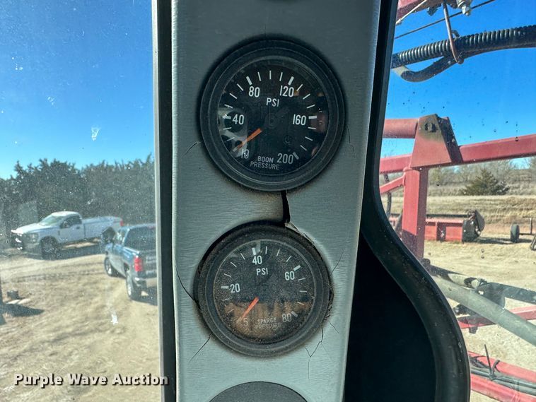 image for item JD9149 2003 Case IH Patriot SPX3200  sprayer