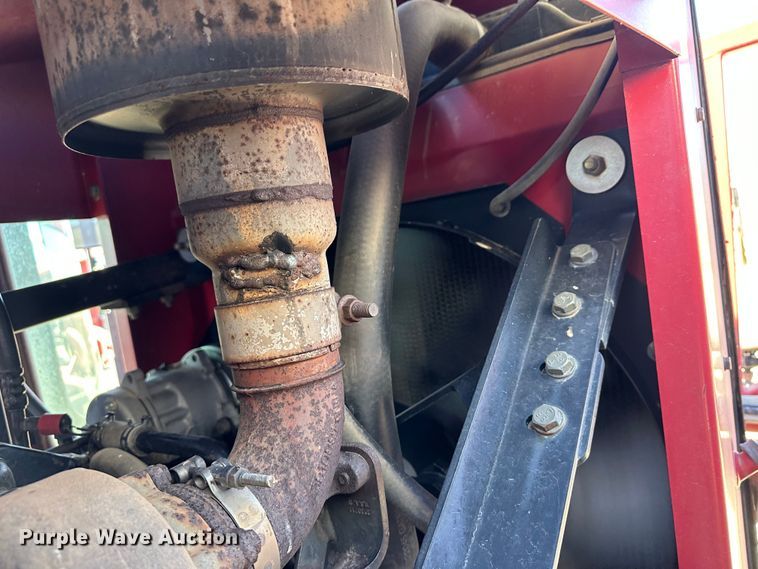 image for item JD9149 2003 Case IH Patriot SPX3200  sprayer