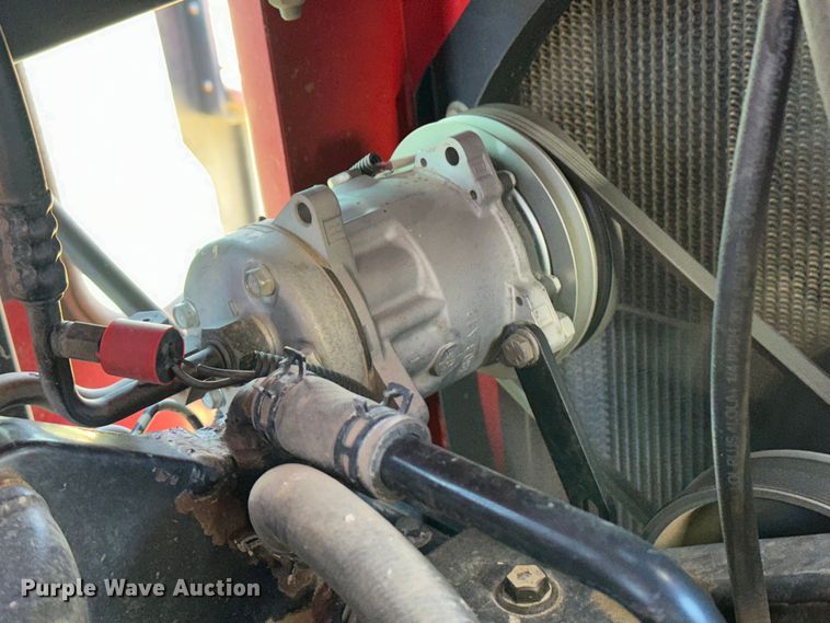 image for item JD9149 2003 Case IH Patriot SPX3200  sprayer