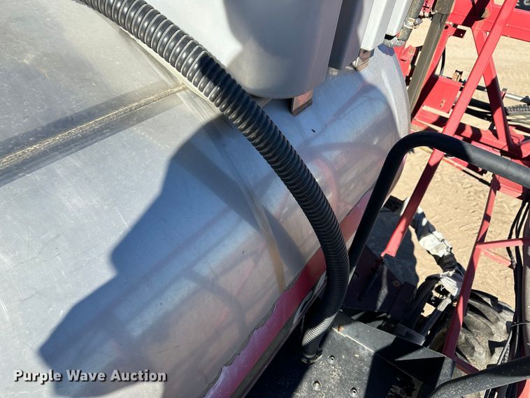 image for item JD9149 2003 Case IH Patriot SPX3200  sprayer