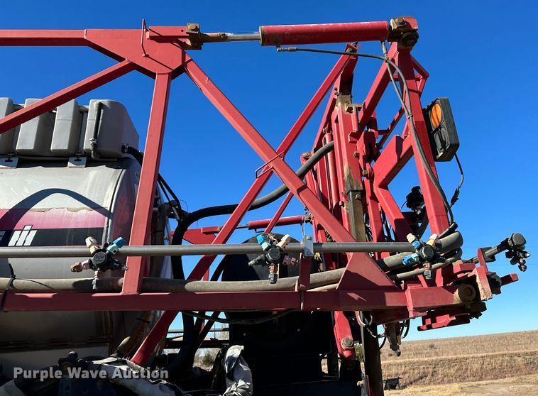 image for item JD9149 2003 Case IH Patriot SPX3200  sprayer