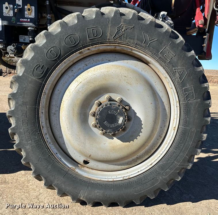 image for item JD9149 2003 Case IH Patriot SPX3200  sprayer