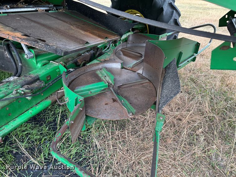 image for item JD9161 1995 John Deere 9500  combine