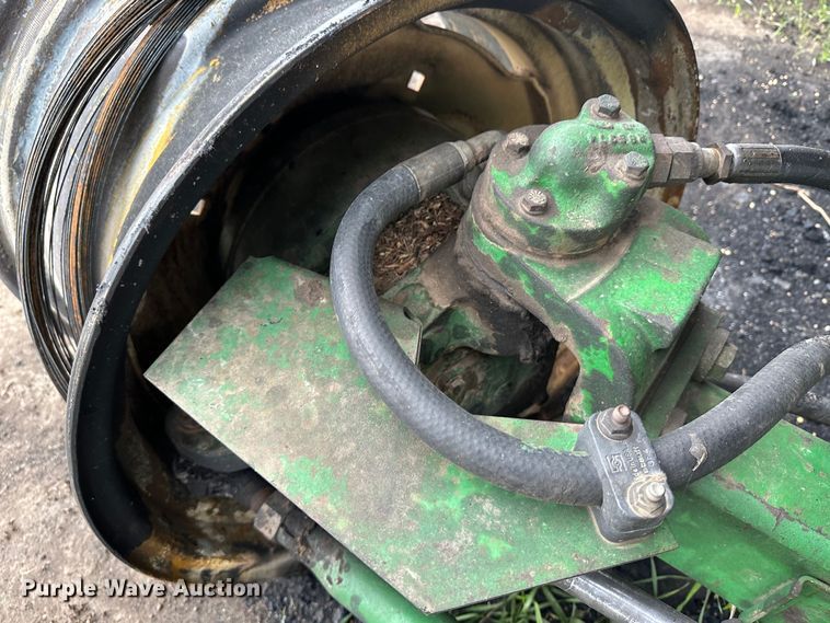 image for item JD9161 1995 John Deere 9500  combine