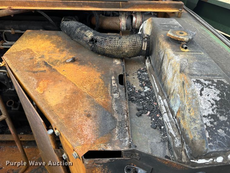 image for item JD9161 1995 John Deere 9500  combine