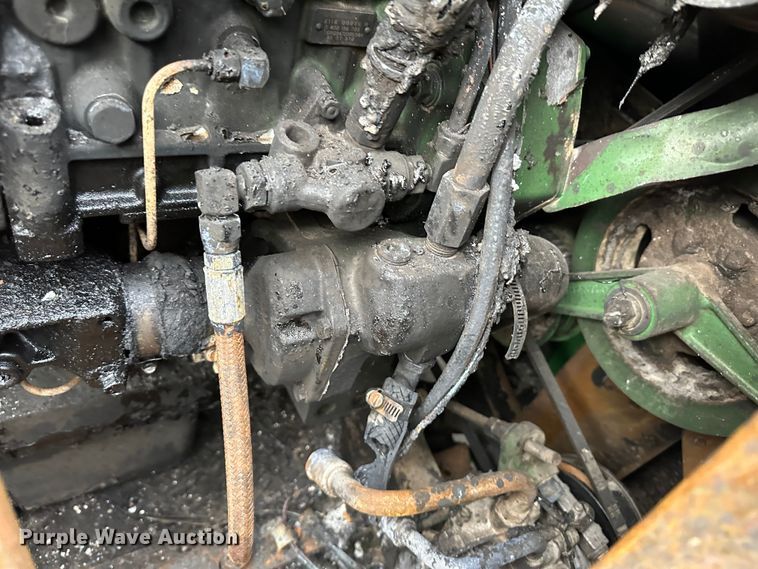 image for item JD9161 1995 John Deere 9500  combine