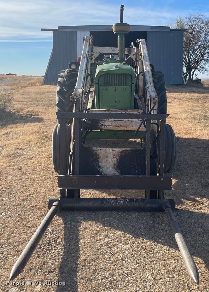 image for item JD9185 1972 John Deere 4020  tractor