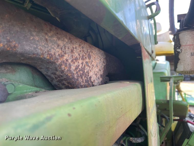 image for item JD9185 1972 John Deere 4020  tractor