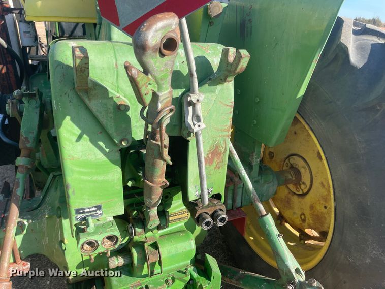 image for item JD9185 1972 John Deere 4020  tractor