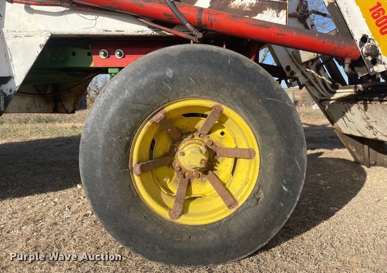 image for item JD9185 1972 John Deere 4020  tractor