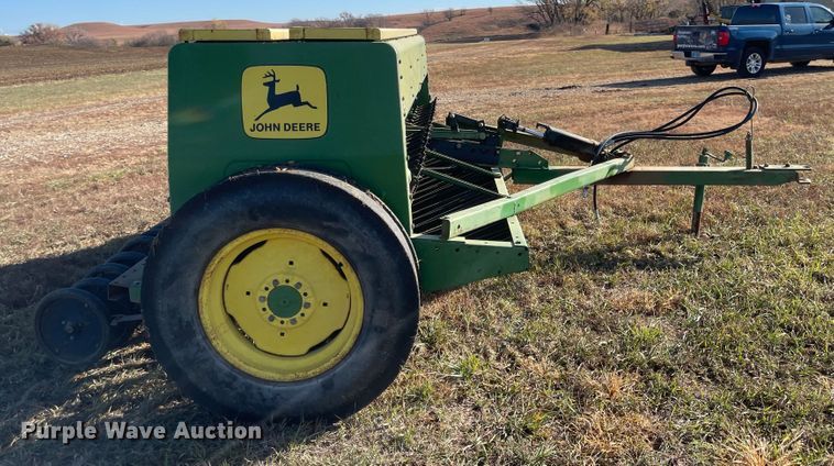 image for item JD9187 John Deere 8350  grain drill