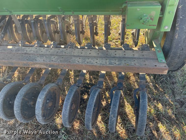 image for item JD9187 John Deere 8350  grain drill