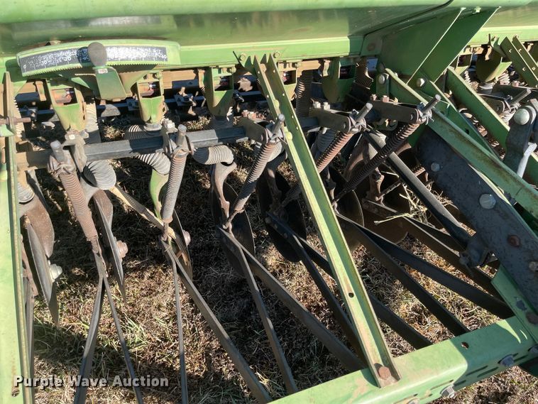 image for item JD9187 John Deere 8350  grain drill