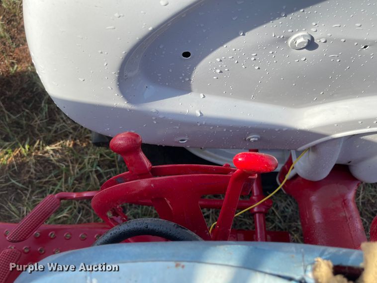 image for item JD9188 1957 Ford 861 Powermaster  tractor