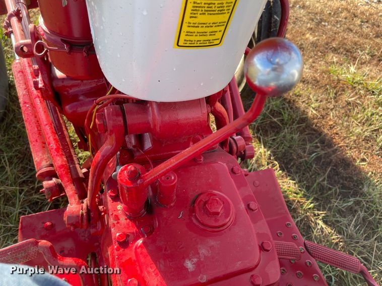 image for item JD9188 1957 Ford 861 Powermaster  tractor