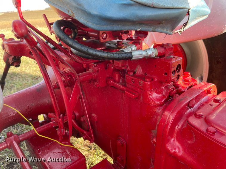 image for item JD9188 1957 Ford 861 Powermaster  tractor