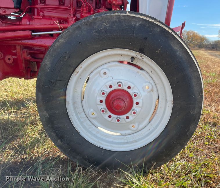 image for item JD9188 1957 Ford 861 Powermaster  tractor