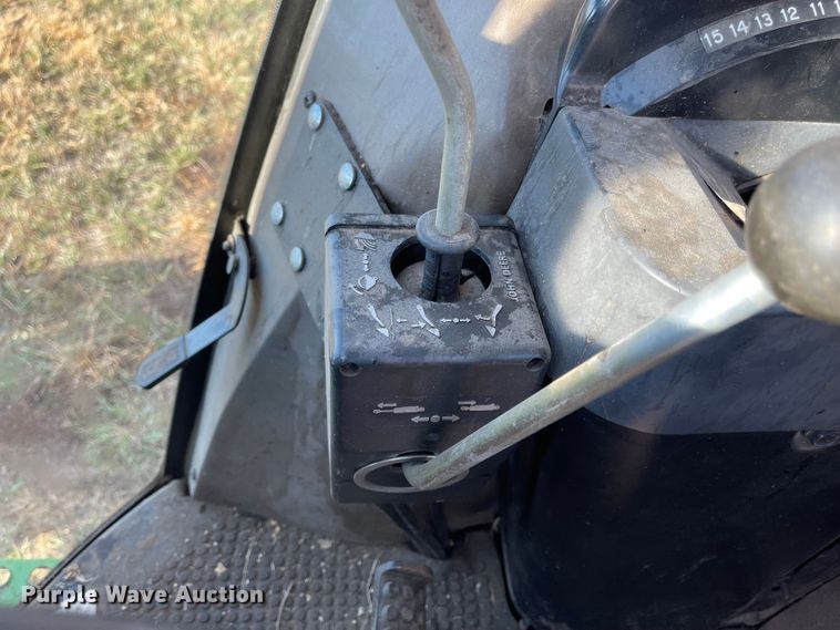 image for item JD9189 1990 John Deere 4455  MFWD tractor